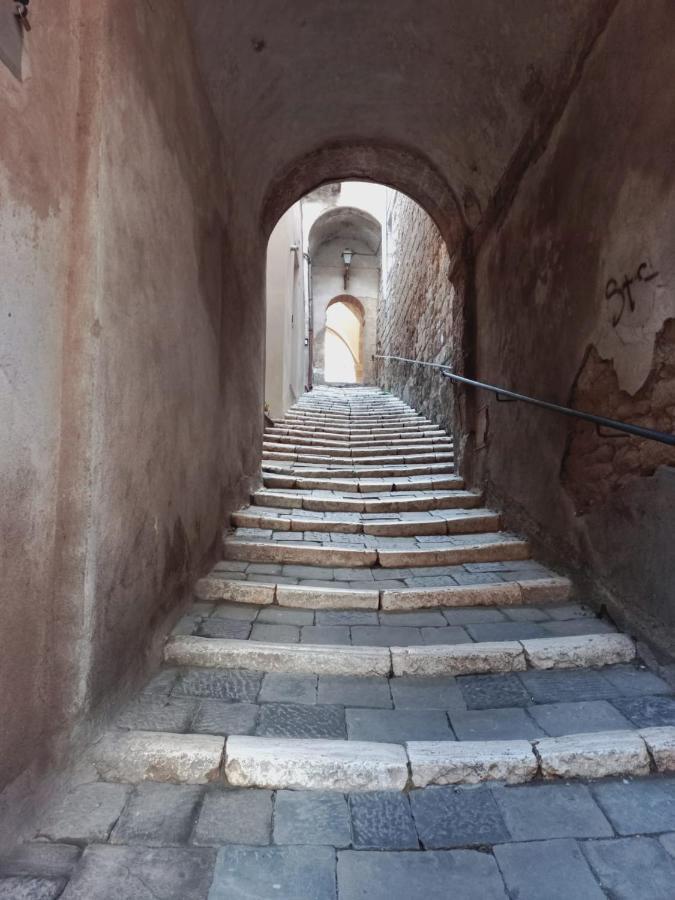 Appartamenti A Pitigliano Bagian luar foto