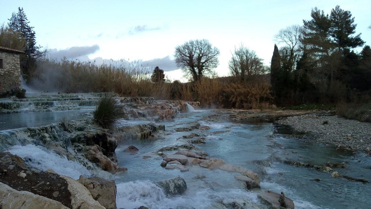 Appartamenti A Pitigliano Bagian luar foto